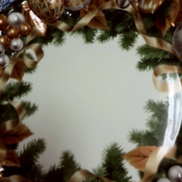 Vintage Green Gold Christmas Serving Trays Platters Decor Set of 2 Plastic 11" - Picture 5 of 11